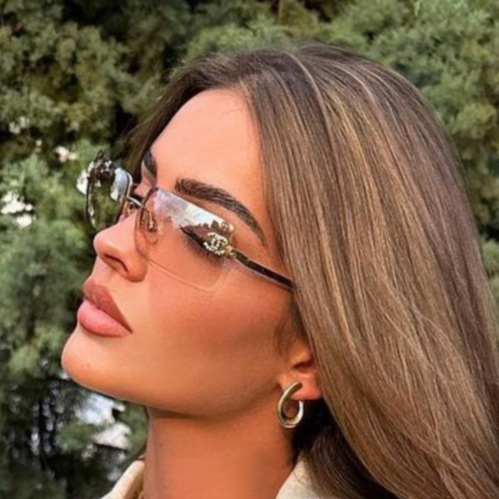 LIKE NEW✨ CHANEL RARE RIMLESS 4104-B Swarovski gold brown sunglasses - Picture 7 of 15